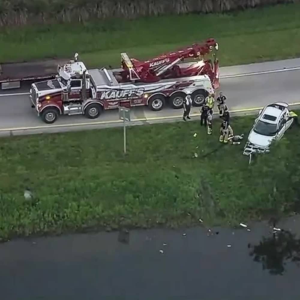 One killed in a 2-vehcile Crash in Martin County
